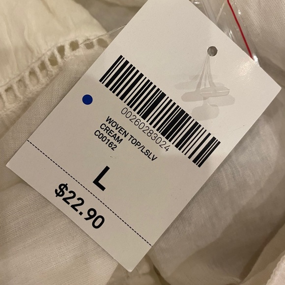 Woven Cream Top - Picture 5 of 6